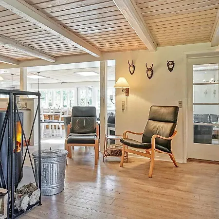 Holiday Aakirkeby Xxxiii Casa vacanze Åkirkeby
