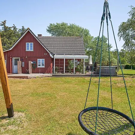 Holiday Aakirkeby Xxxiii Casa vacanze Åkirkeby