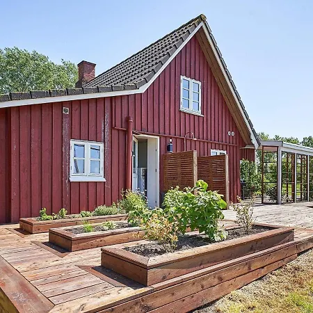 Holiday Aakirkeby Xxxiii Casa vacanze Åkirkeby